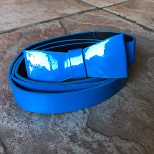 Blue bow belt